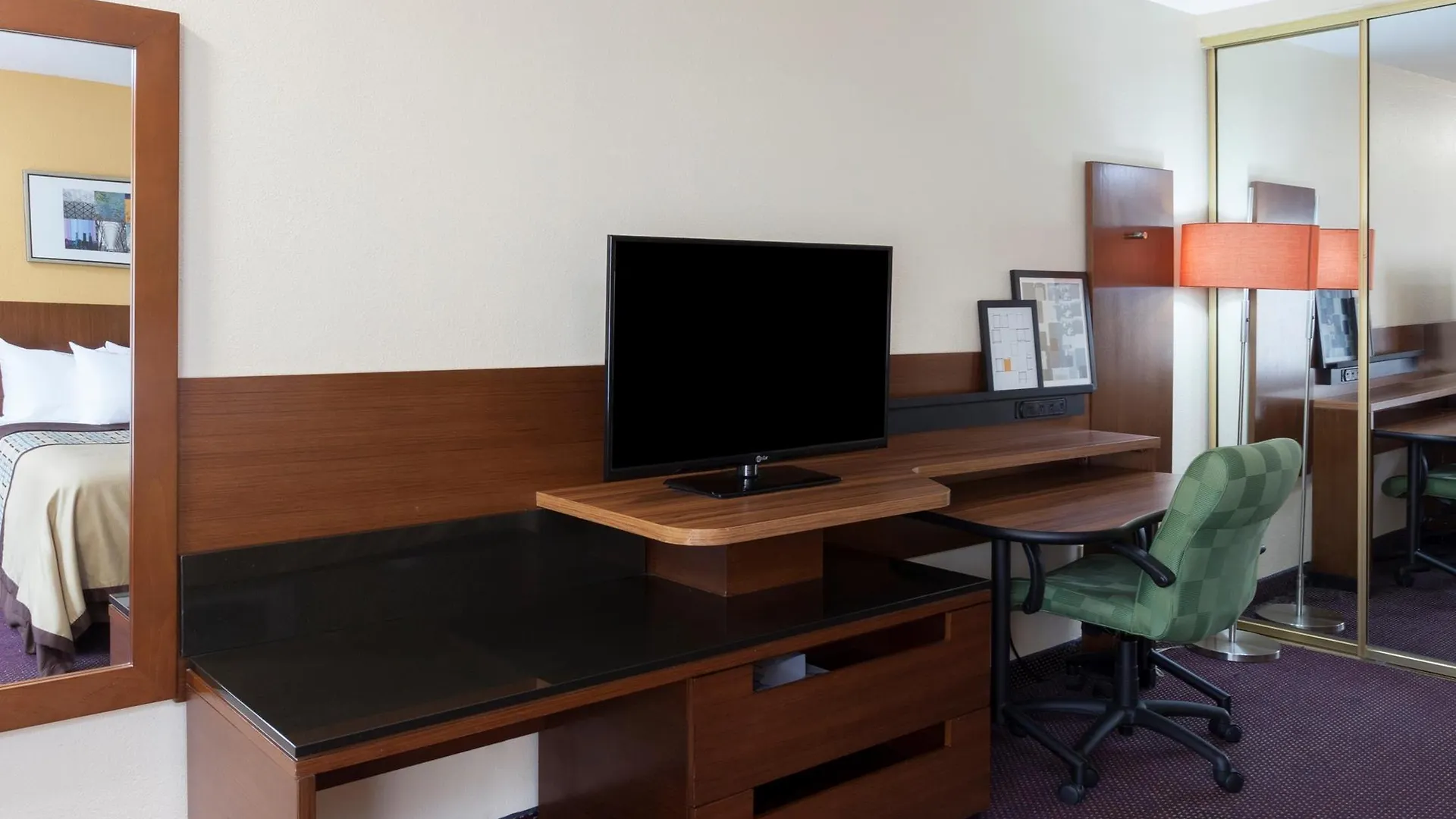 Days By Wyndham Mission Valley-sdsu San Diego