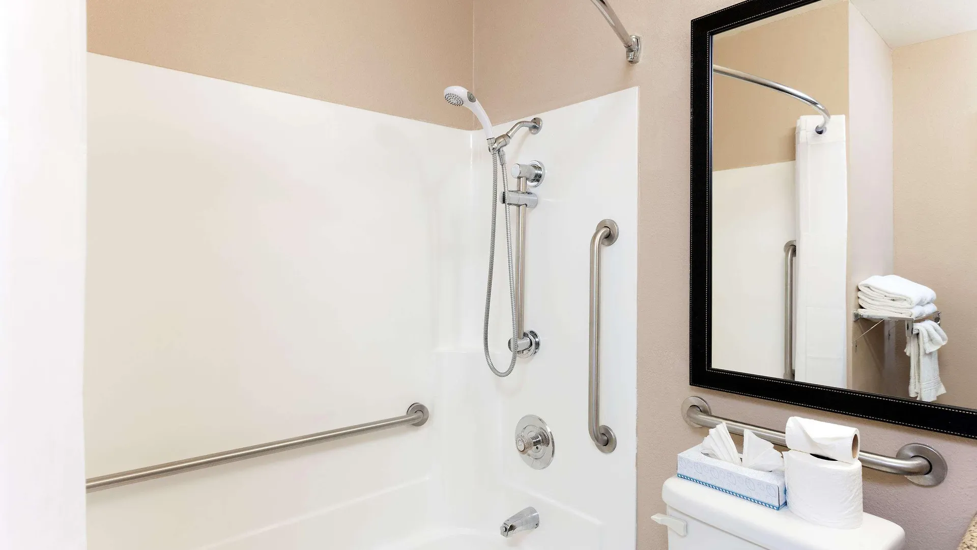 Days By Wyndham Mission Valley-sdsu Hotel San Diego