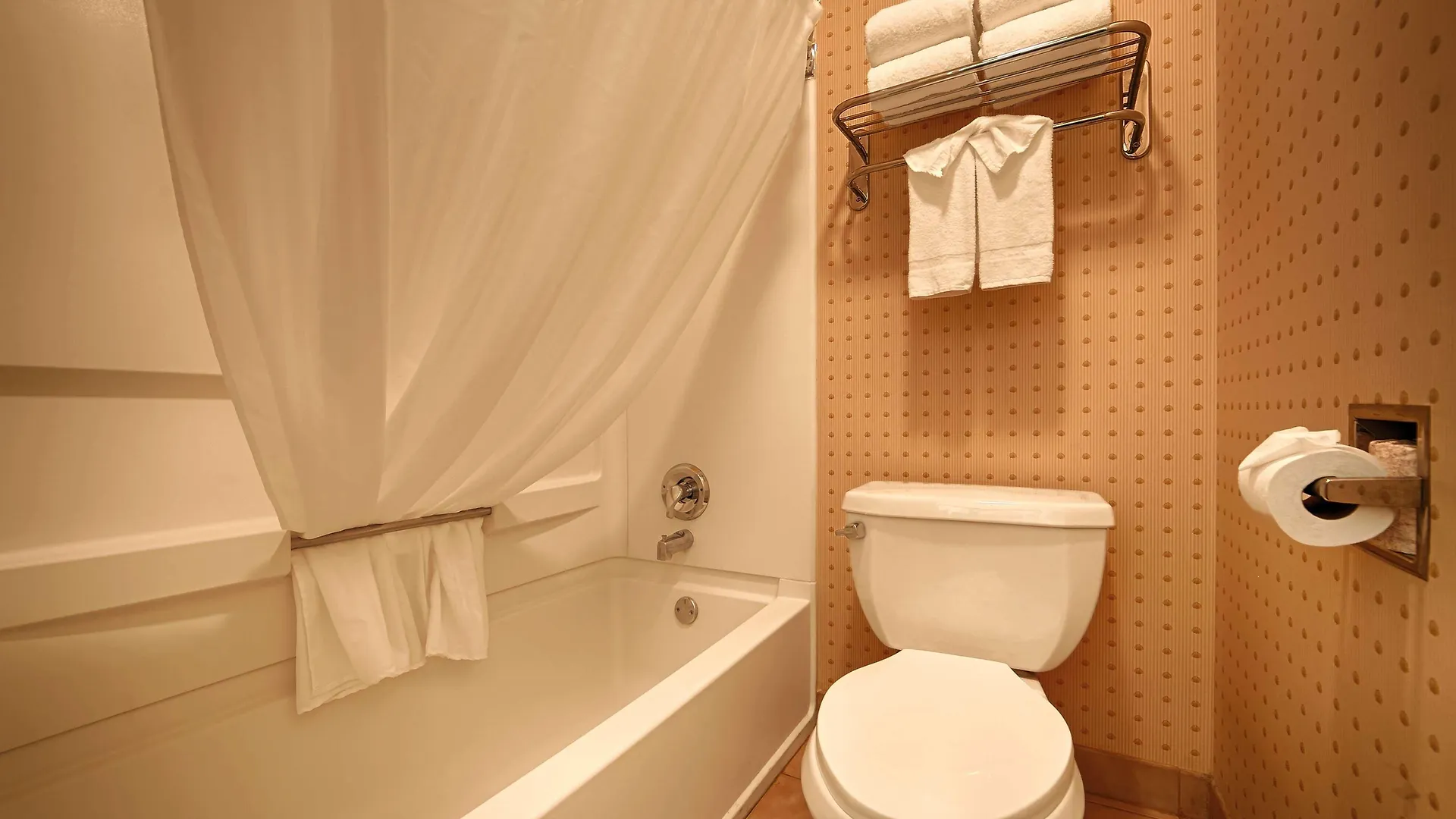 Western Mission Bay Motel 3*