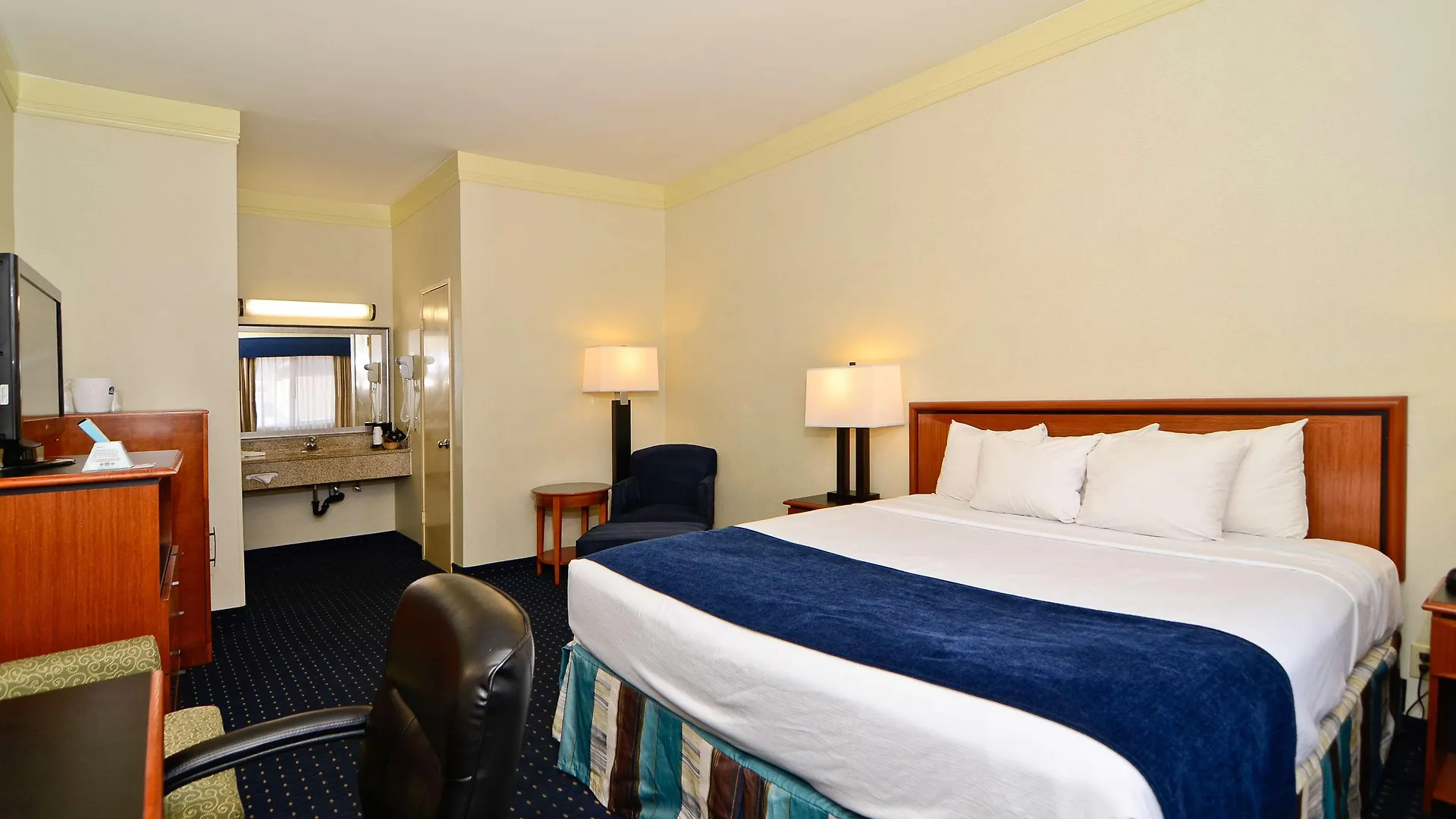 Western Mission Bay Motell 3*