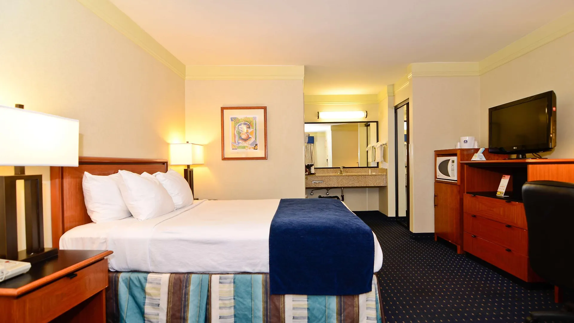 Western Mission Bay Motel 3*