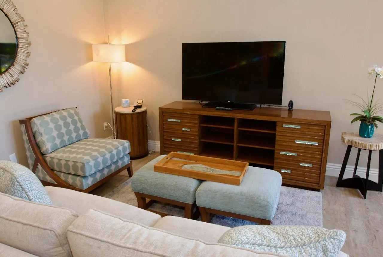 By The Sea, La Jolla Hotel 3*
