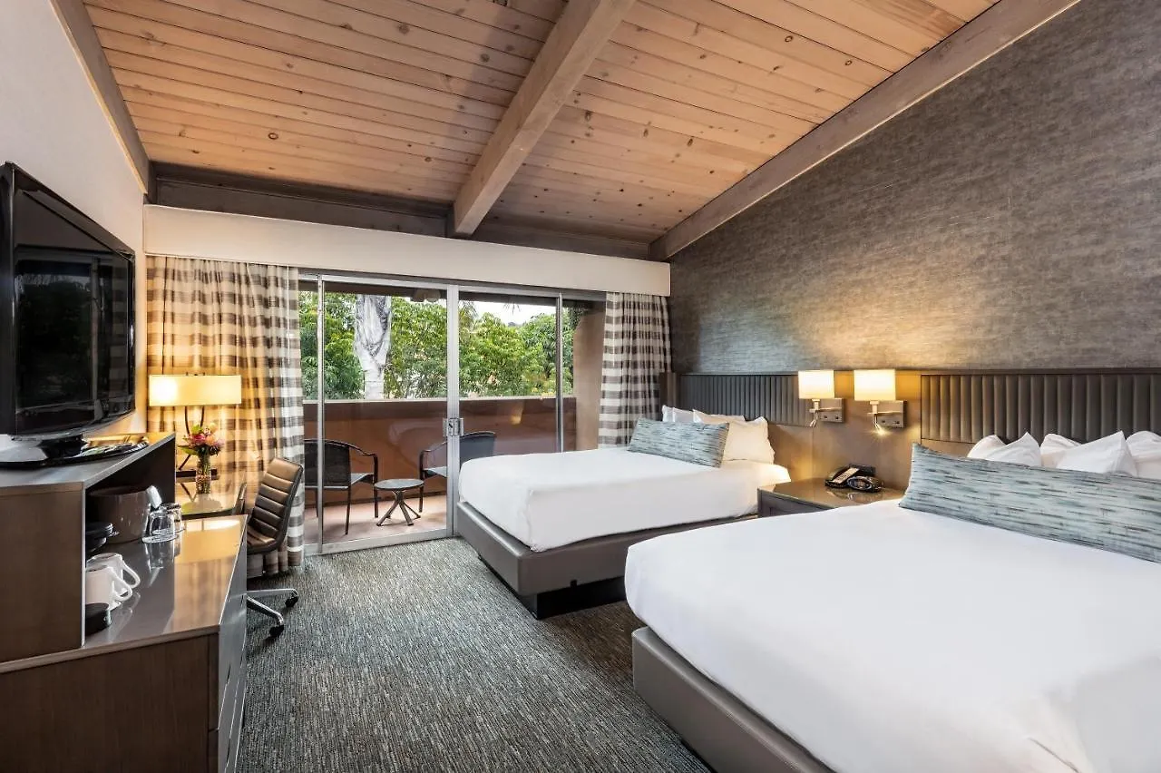 Handlery Hotel 3*