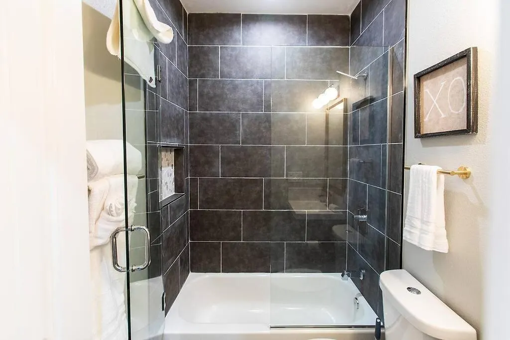Professionals-restaurants-fastwifi-a C-desk- Pets Appartement *