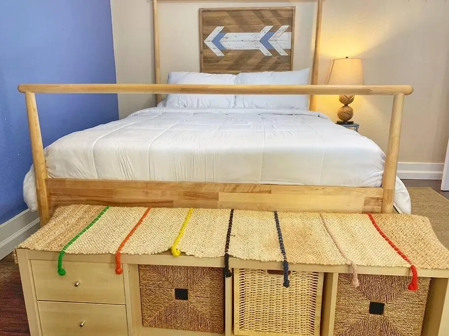 Artistic Paradise Studio With Balcony Near Downtown San Diego! Perfect For Travelers And Couples! * San Diego