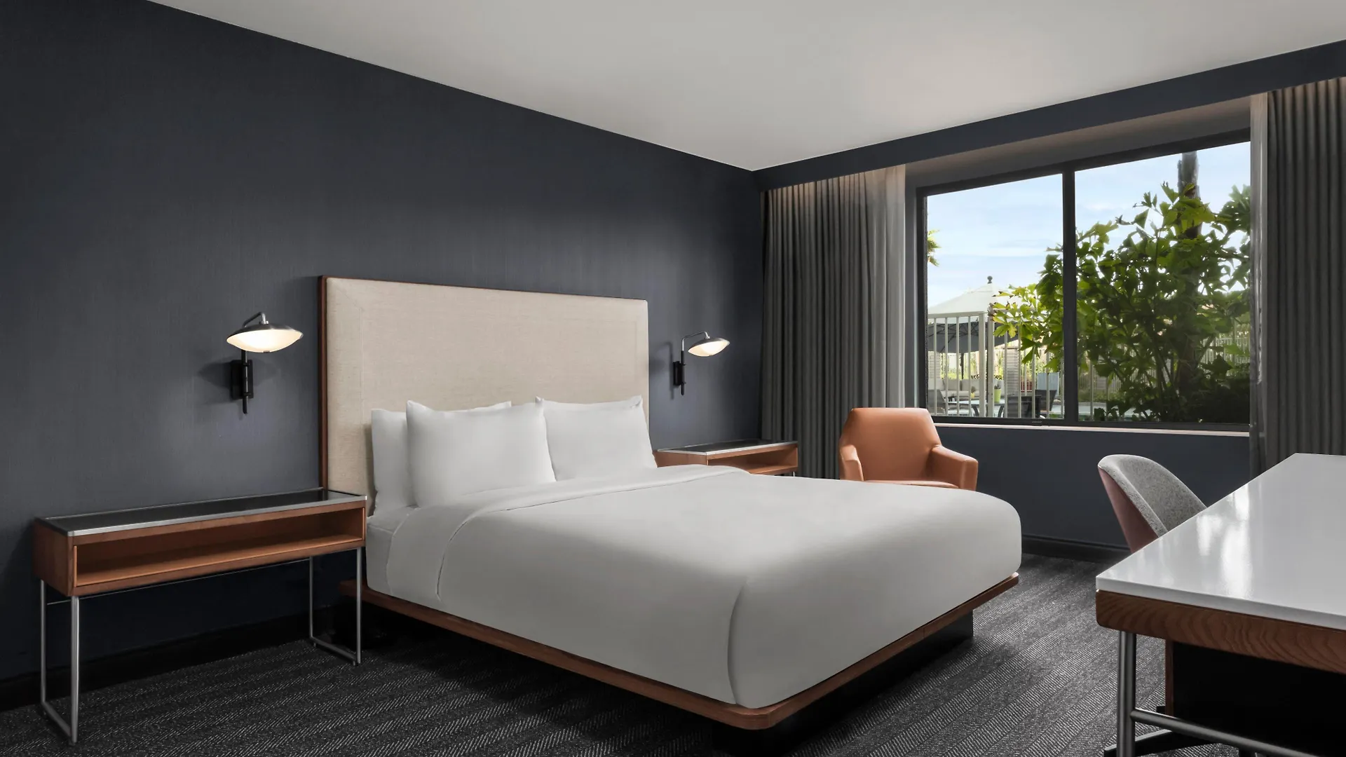Courtyard By Marriott Miramar 3*