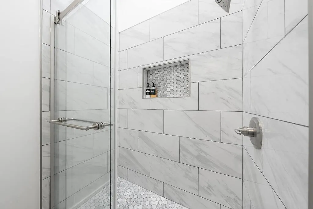 Charming Hillcrest/mission Hills 3 Bedroom + House