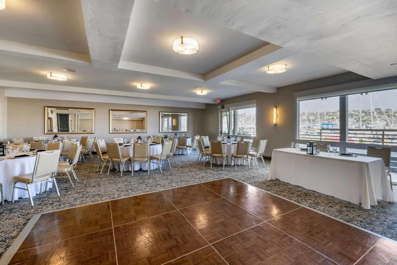 Best Western Plus Island Palms & Marina