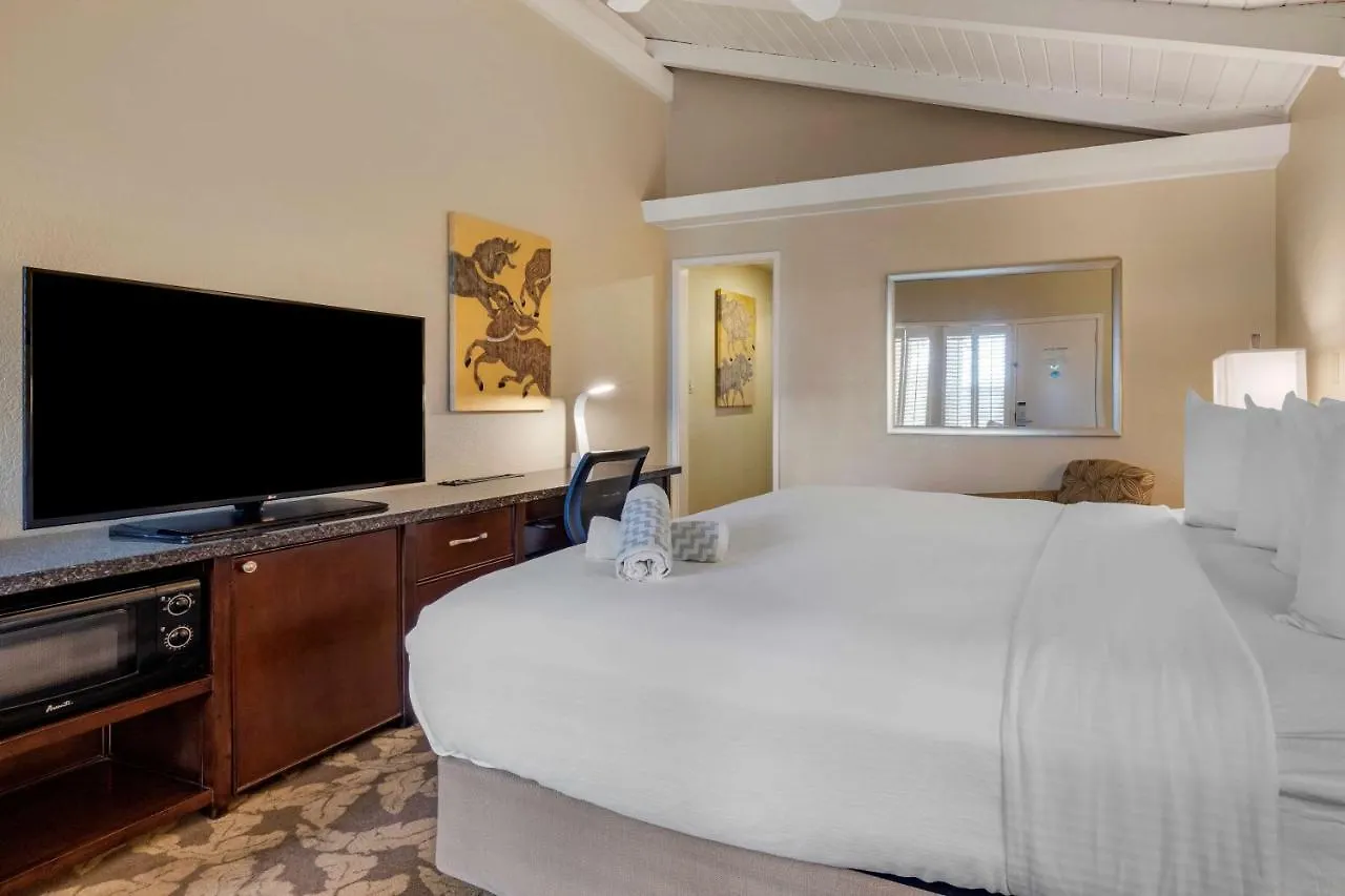 Hotel Best Western Plus Island Palms & Marina 3*