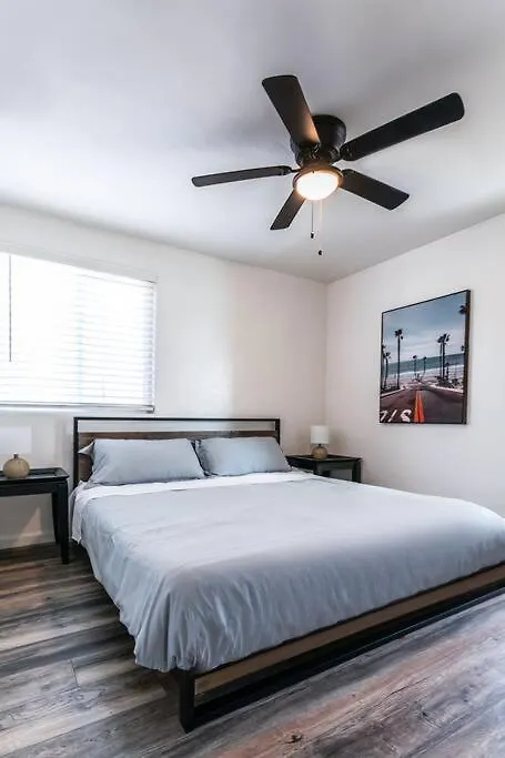Apartment Crown Point Beach Retreat