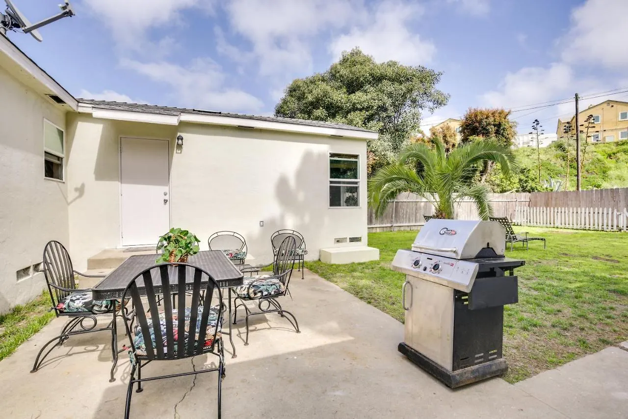 Holiday home Pet-friendly With Patio 5 Mi To Dtwn