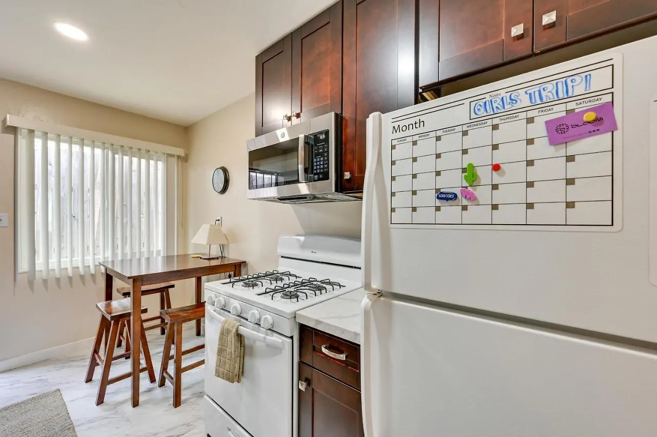 In The Heart Of Pacific - 1 Mi To Coast! Apartment *