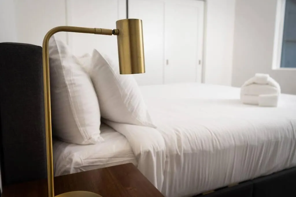 North Park Retreat! Trendy & Tranquil 2br/2ba *