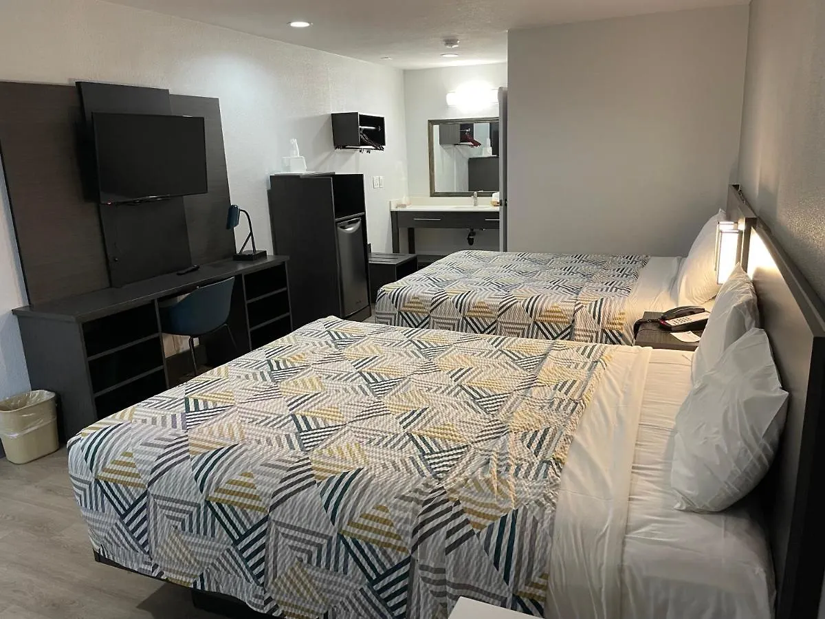 Hotel 6-san Diego, Ca - Southbay