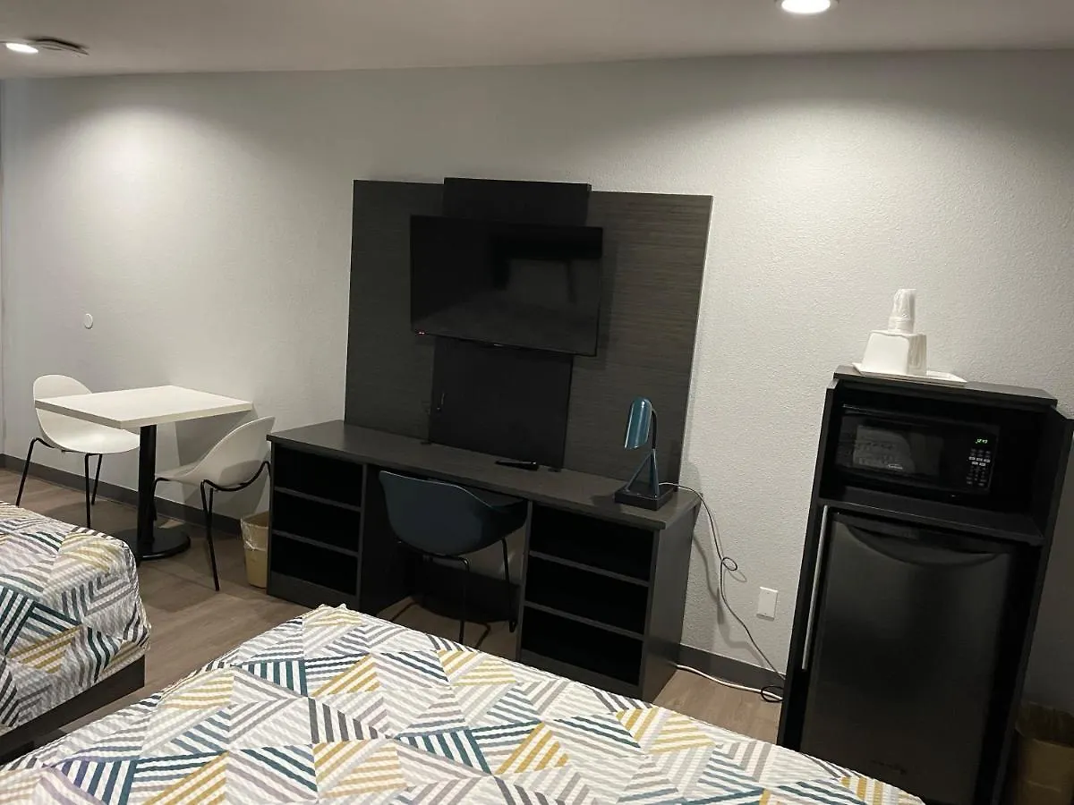 Hotel 6-san Diego, Ca - Southbay San Diego