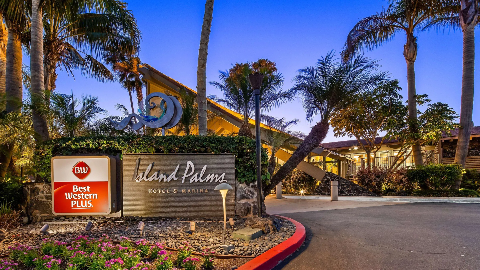 Best Western Plus Island Palms & Marina Hotel