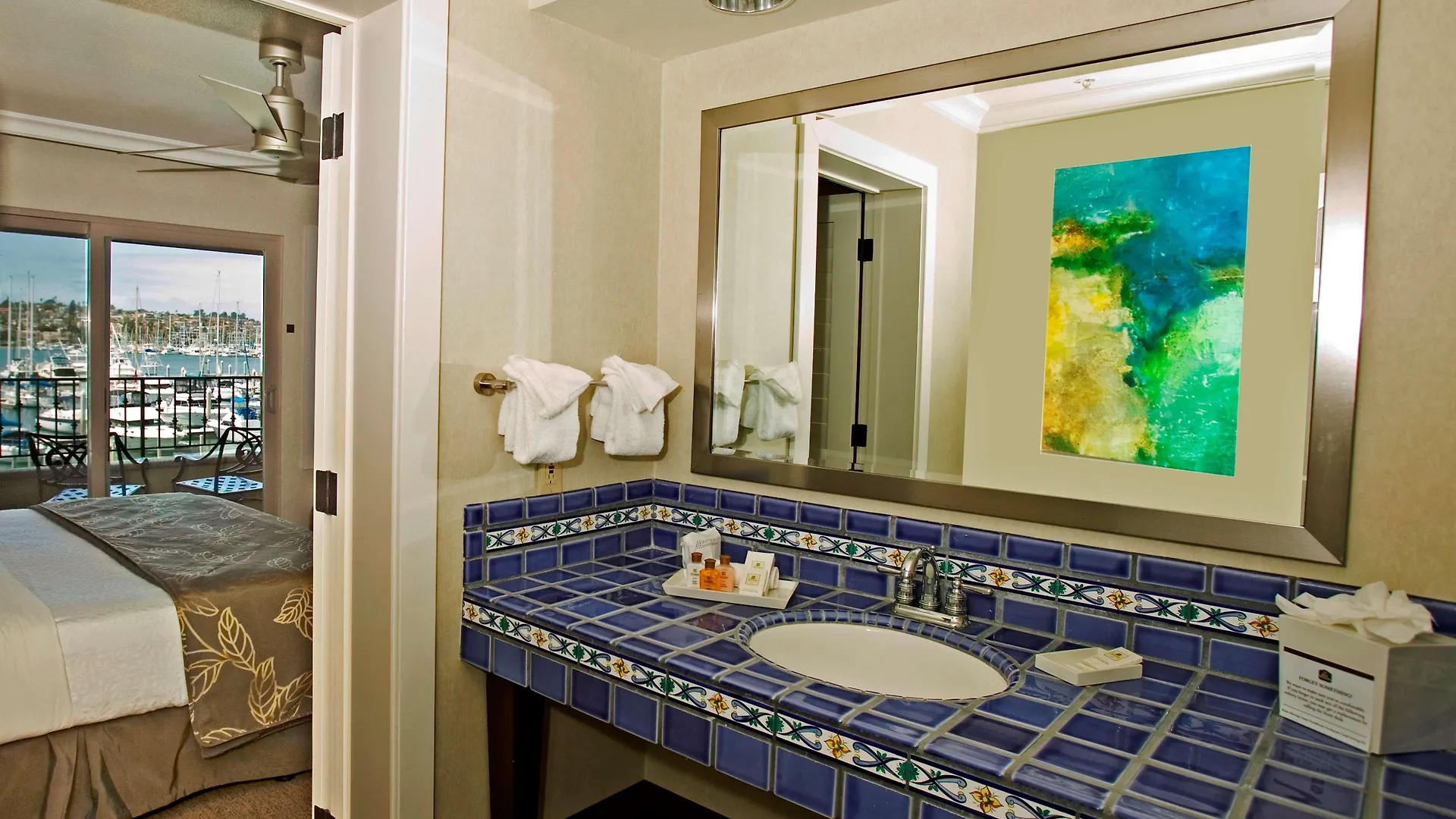 Hotel Best Western Plus Island Palms & Marina 3*