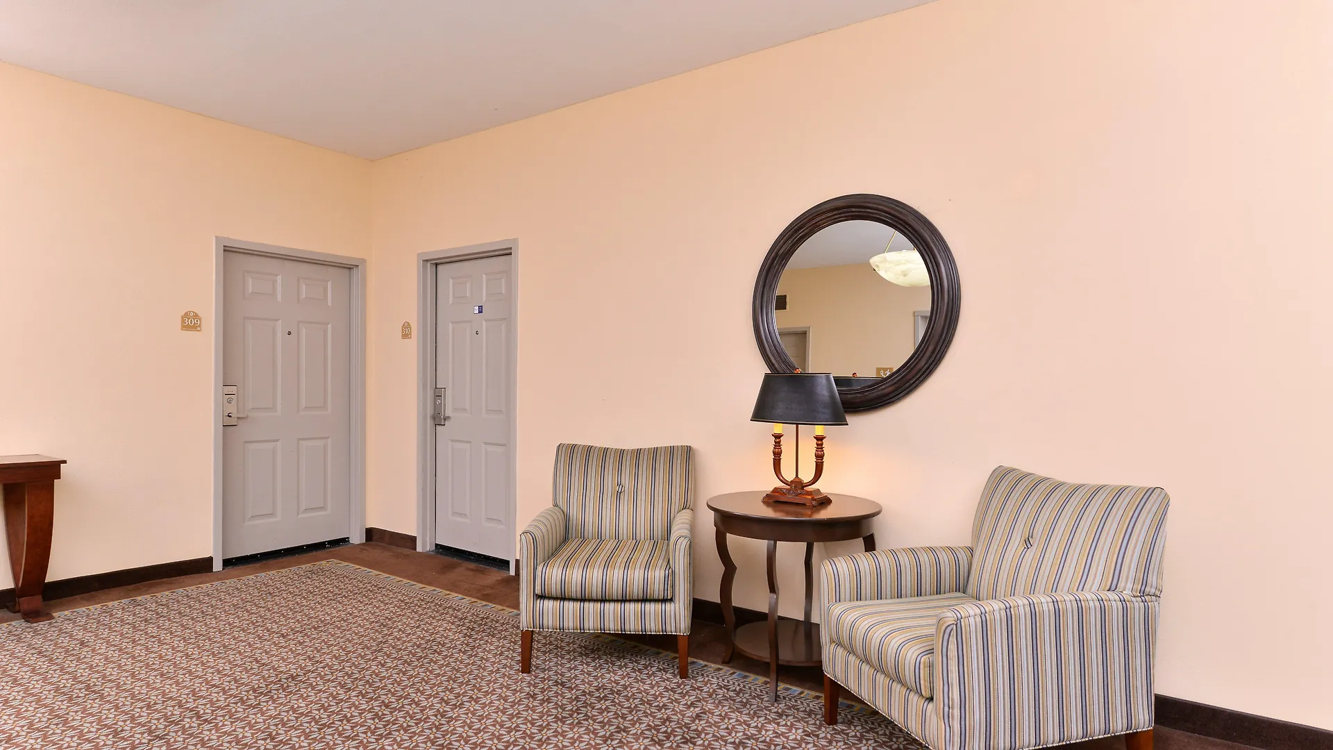 Candlewood By Ihg Hotel San Diego
