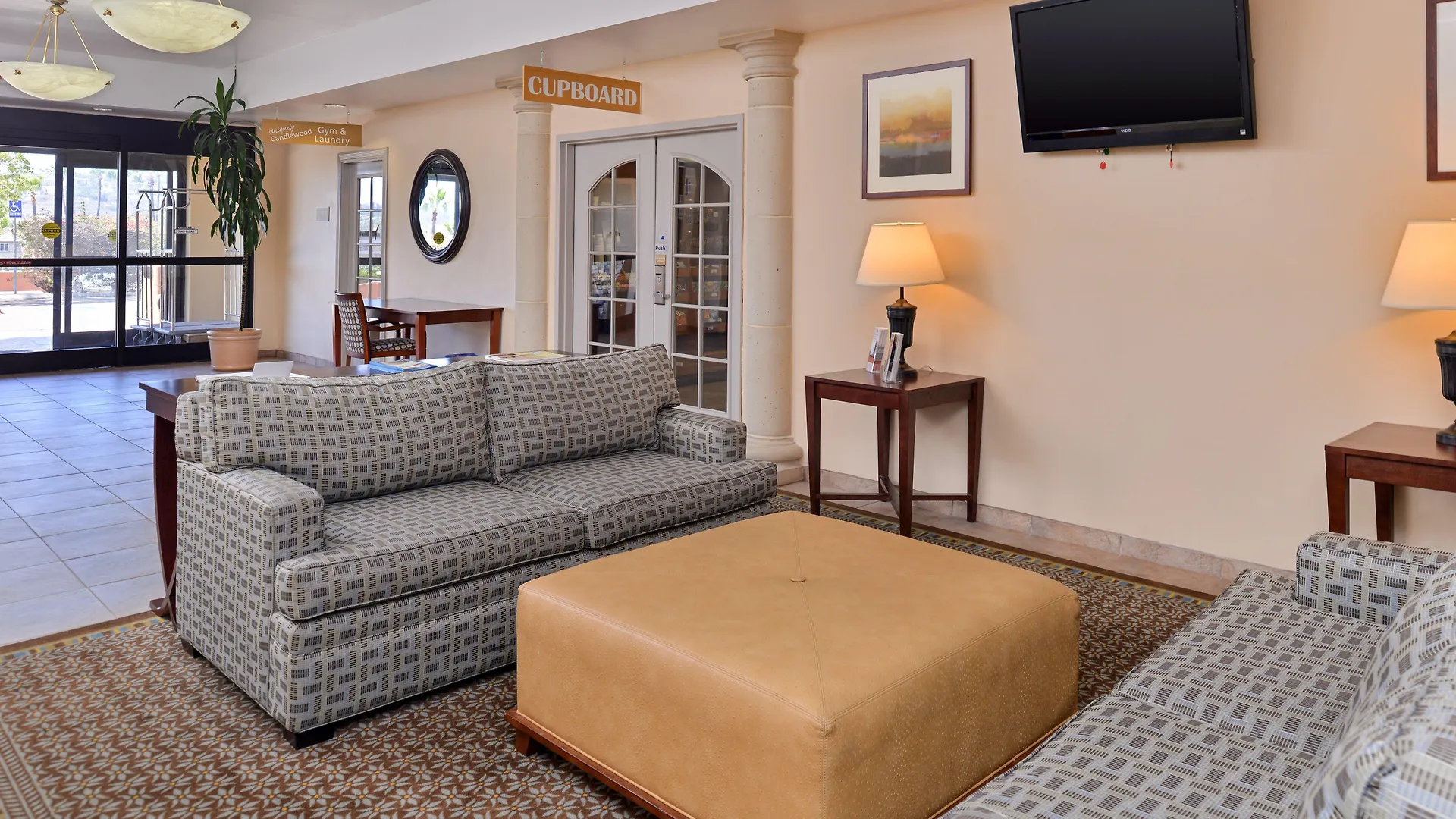 Hotel Candlewood By Ihg 2*