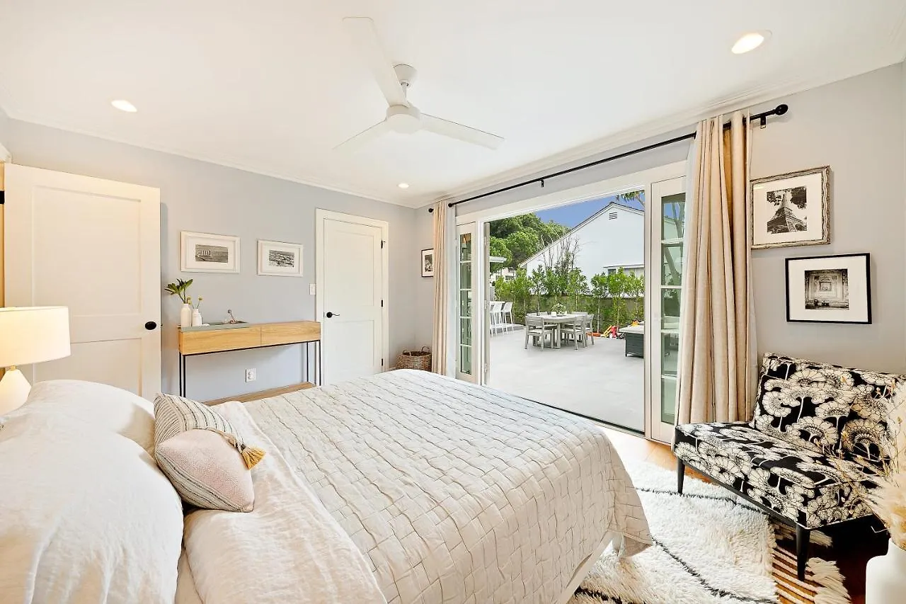 Gorgeous Coastal Four-bedroom Steps From Windansea *