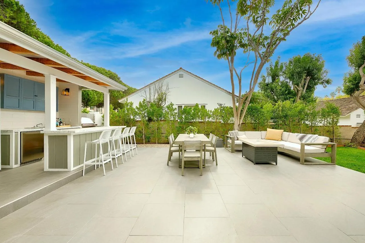 Gorgeous Coastal Four-bedroom Steps From Windansea * San Diego