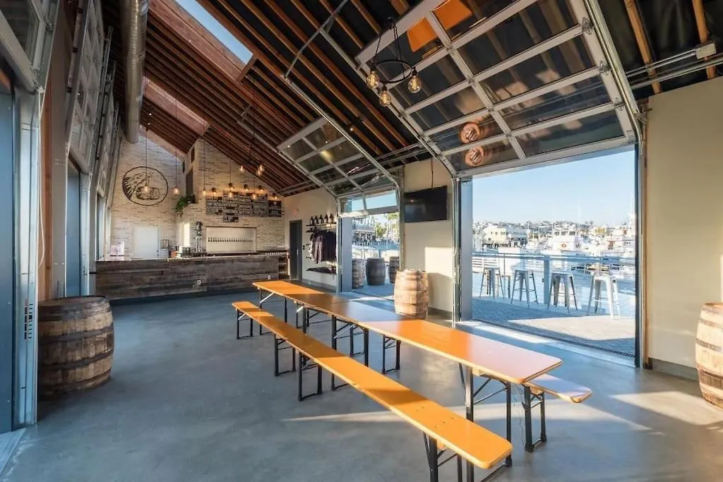 Seaside Point Loma W Outdoor Patio