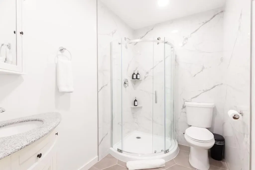 Apartment Cozy & Modern 1st-fl San Diego
