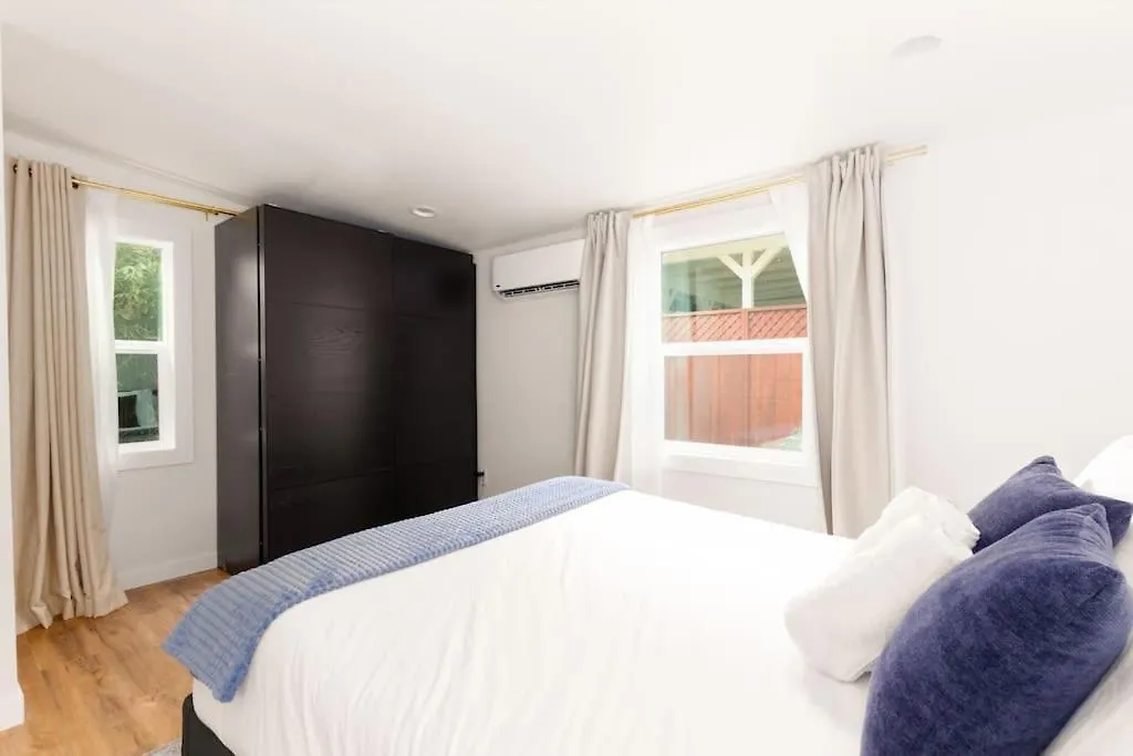 Cozy & Modern 1st-fl San Diego