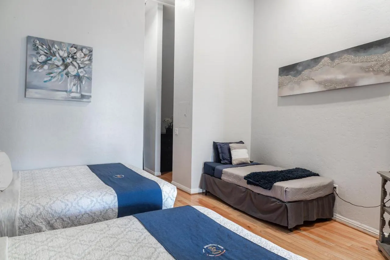 Greely Gaslamp - Loft W Parking & 4 Beds #201 Отель