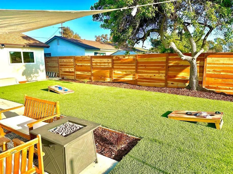 Holiday home Modern With View And Large Private Backyard