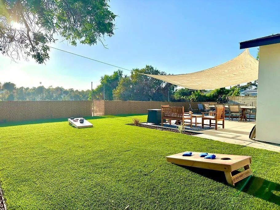 Modern With View And Large Private Backyard