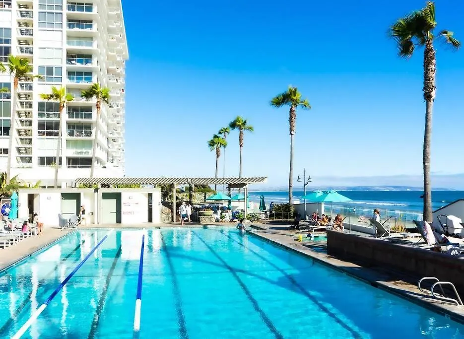 Luxury Beach-front High-rise * San Diego