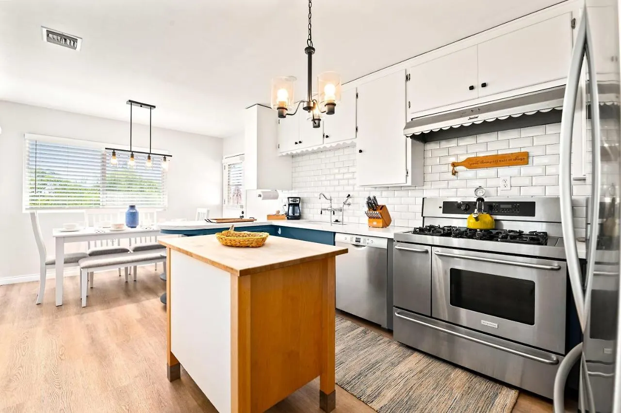 Delightful Pet-friendly South Park 펜션 *