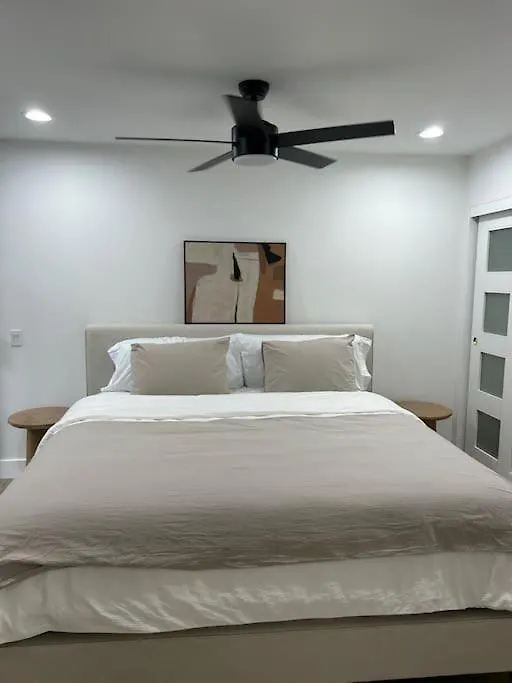 La Jolla Townhouse Steps Away From Windansea Holiday home San Diego