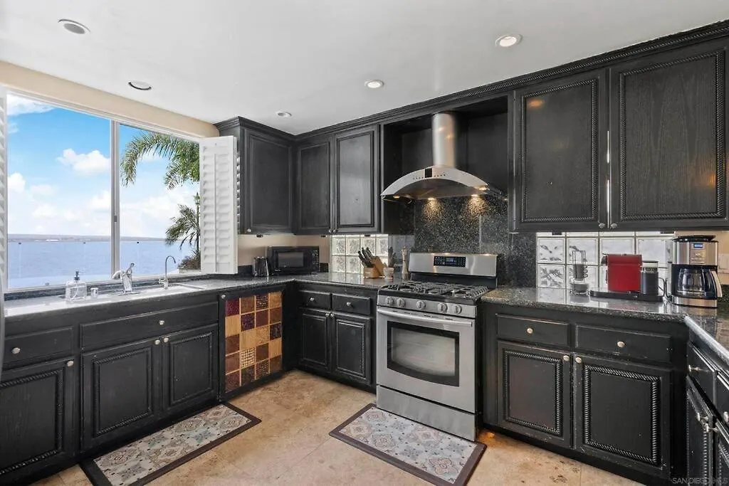 Private Front 4bed 4bath Pool And House Villa