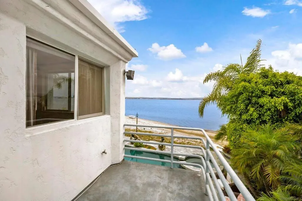 Private Front 4bed 4bath Pool And House * San Diego