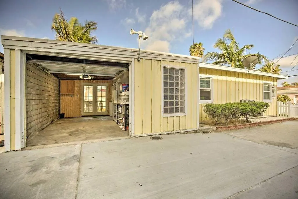 Holiday home Gorgeous Pacific Beach And Mission Bay Home. Walking Distance To The Bay And Golf Course.