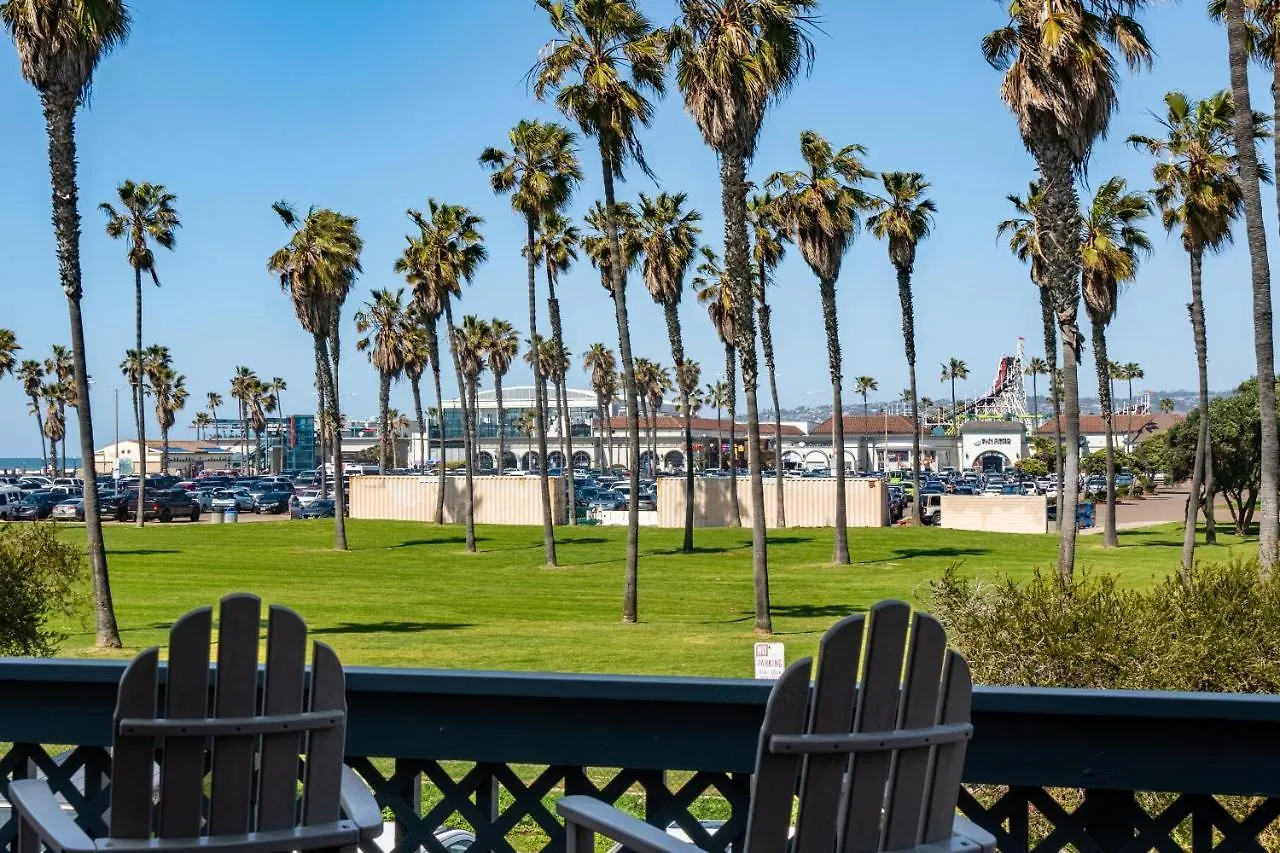 Belmont Ocean Views - Massive Private Deck, Grill & Parking Casa vacanze San Diego