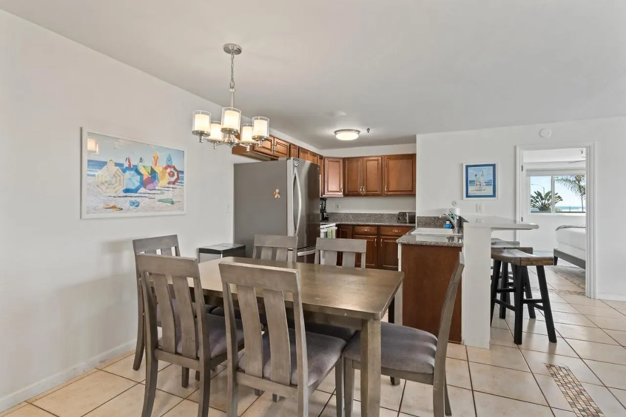 Belmont Ocean Views - Massive Private Deck, Grill & Parking Casa vacanze *