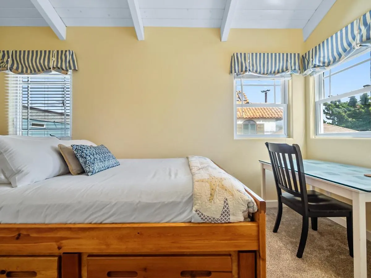 Holiday home Stunning - Steps2sand, Ac, Large Patio And Fast Wifi!