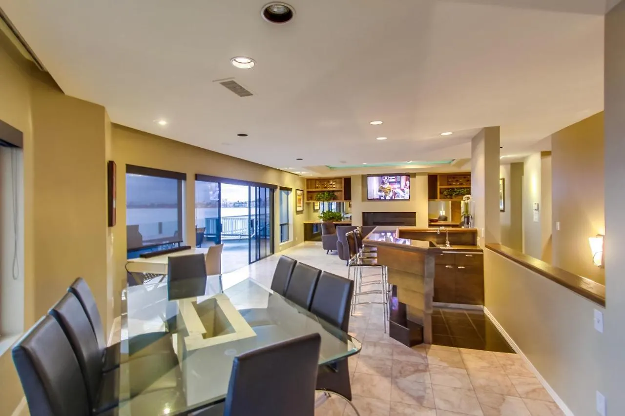 Holiday home Mission Bay Dreams - W Bay Access, Parking, Pool & San Diego