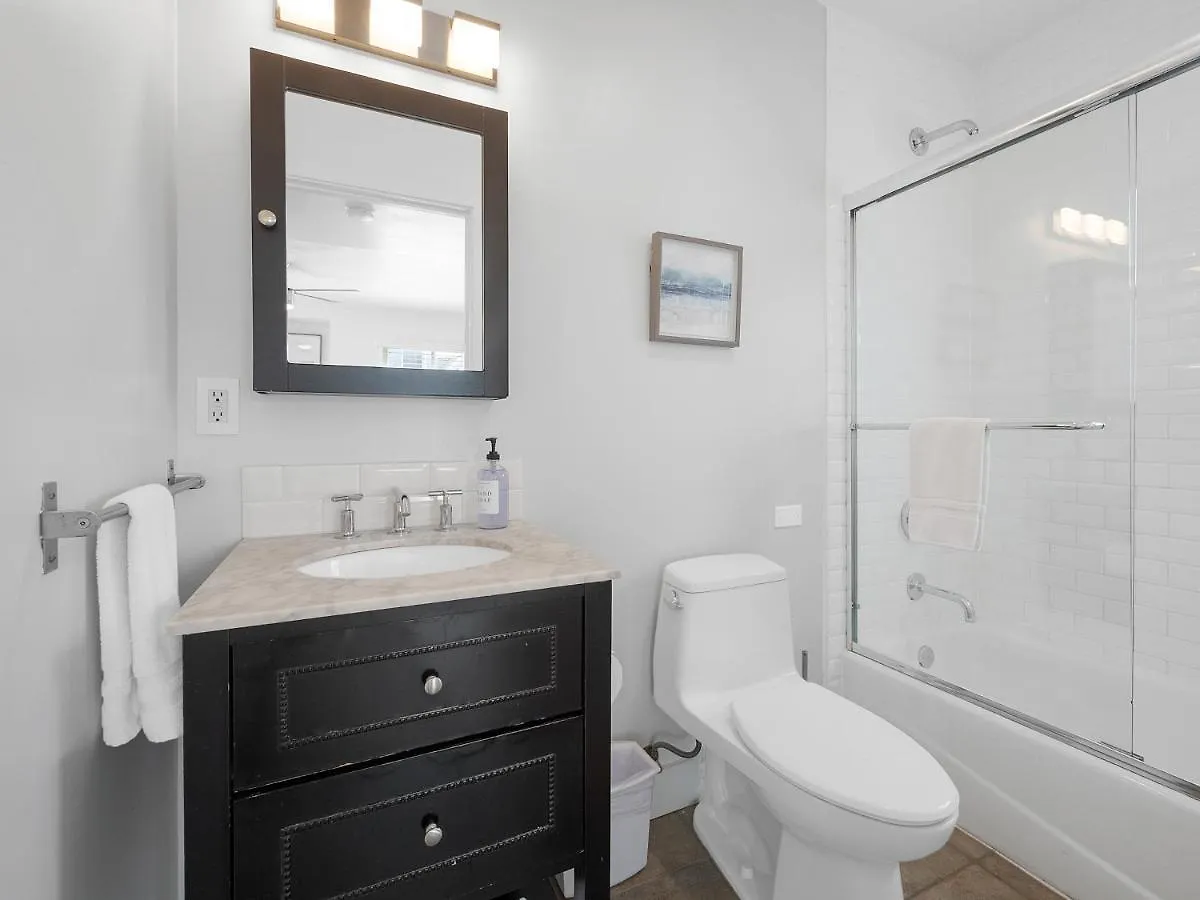 Ocean View Haven! Steps2beach & Pet Friendly! Holiday home *