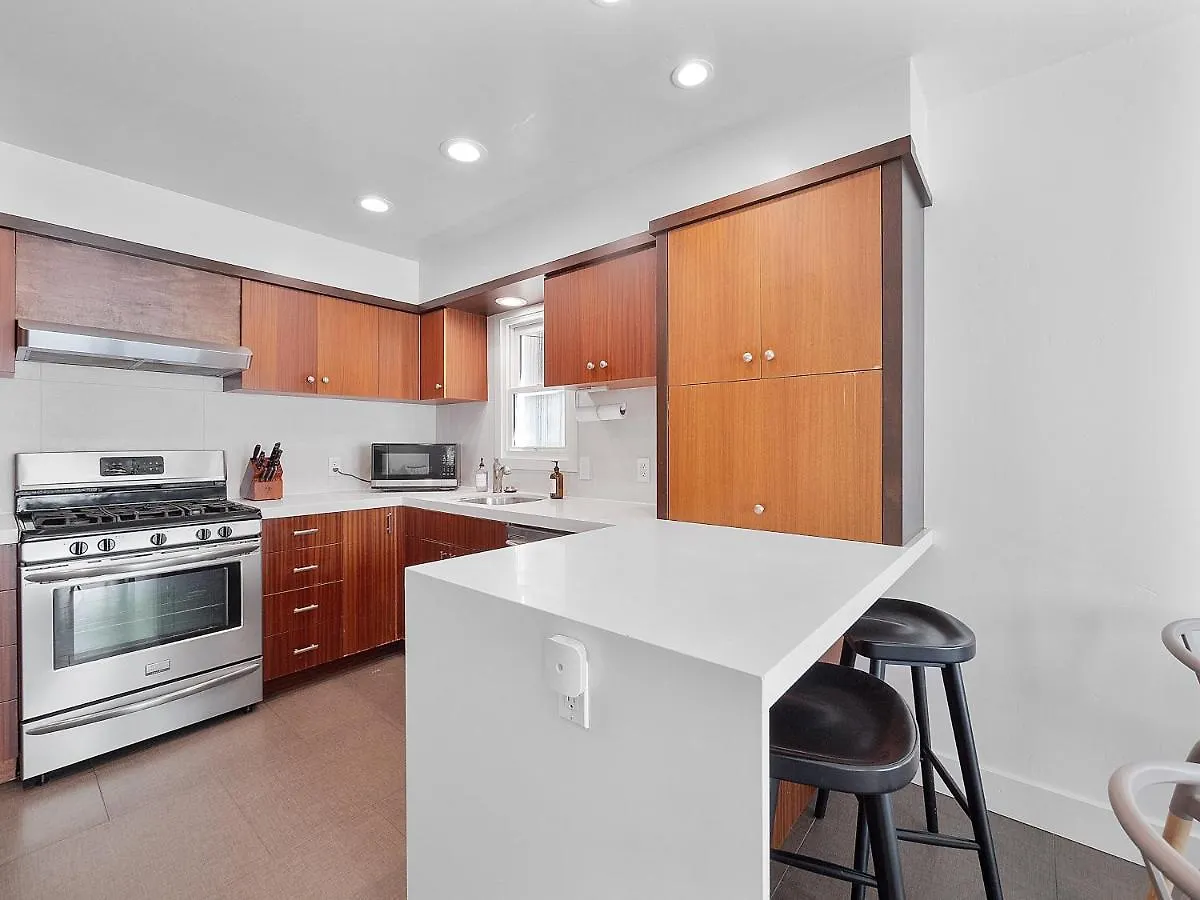 Ocean View Haven! Steps2beach & Pet Friendly! San Diego