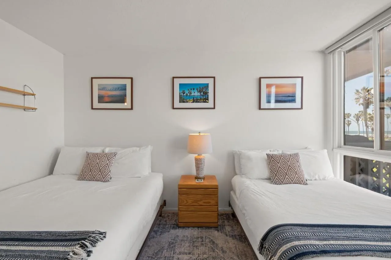 Belmont Modern - Ocean View, Pet Friendly, Patio