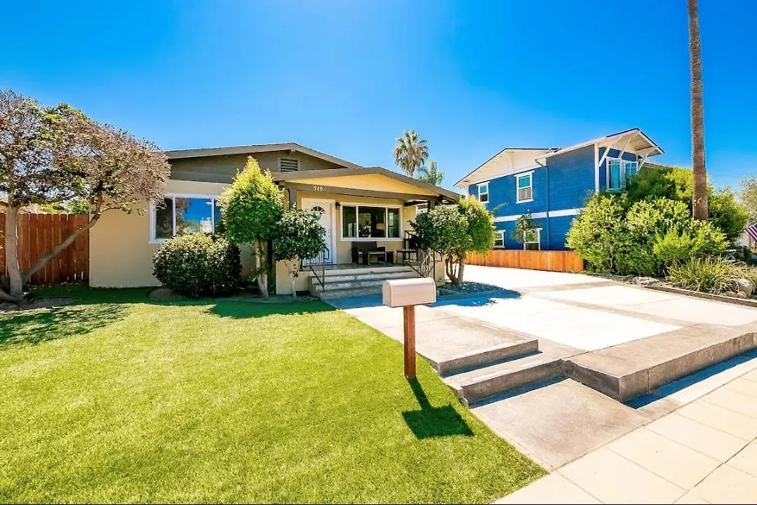 La Jolla Oasis - Pet Friendly, Large Backyard, Walk2beach & Location! * San Diego
