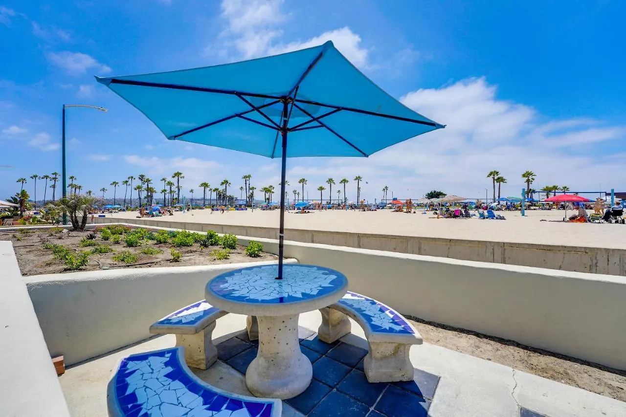 Oceanfront With Front Patio, Gas Grill, Fire Pit - Prime Location!! Holiday home San Diego