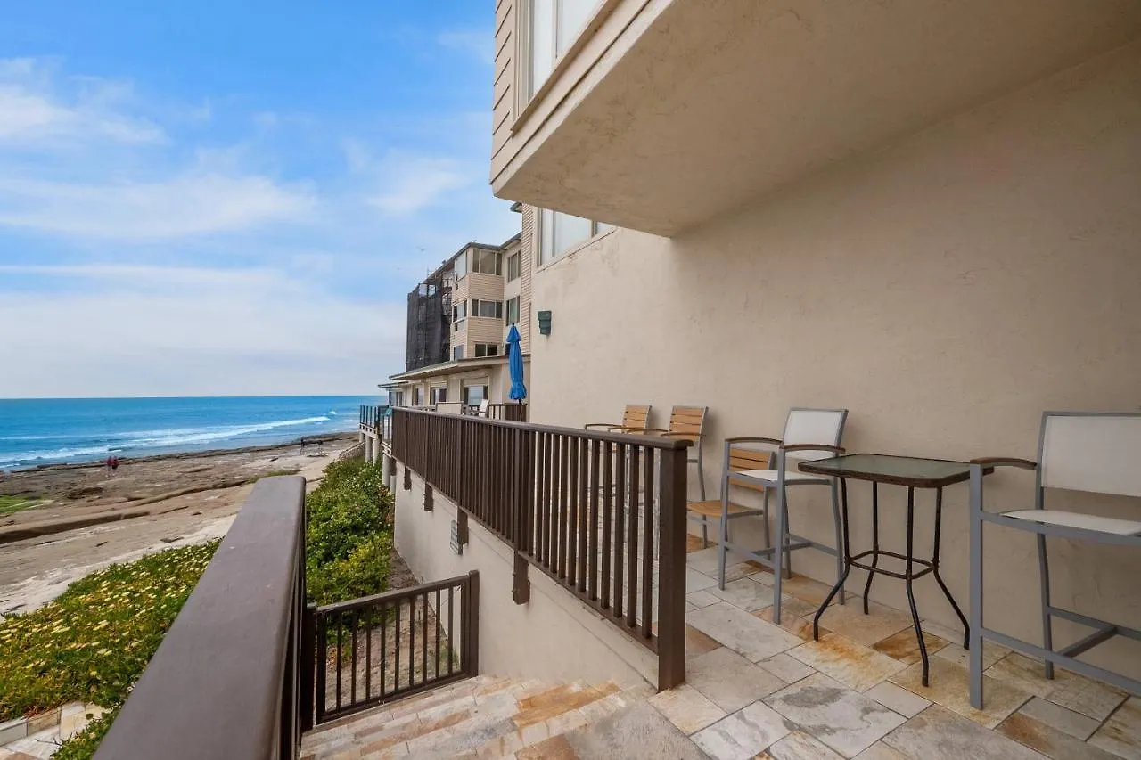 Beachfront Oasis