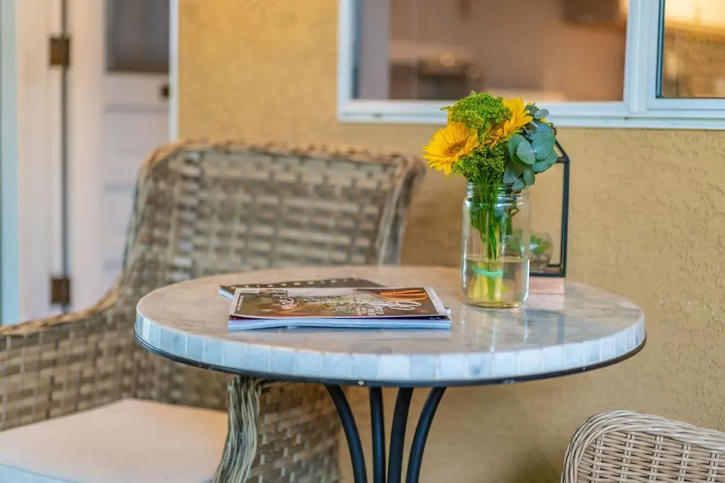 Delightful In Seaside Town Of La Jolla Village San Diego