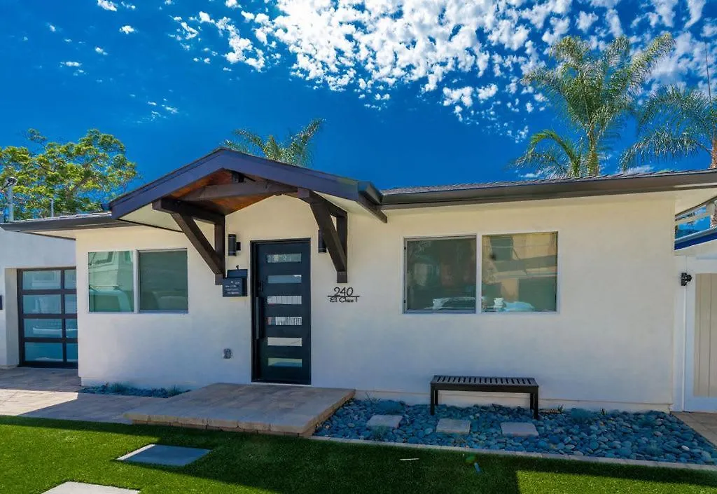 Coronado Bayside Charmer Holiday home