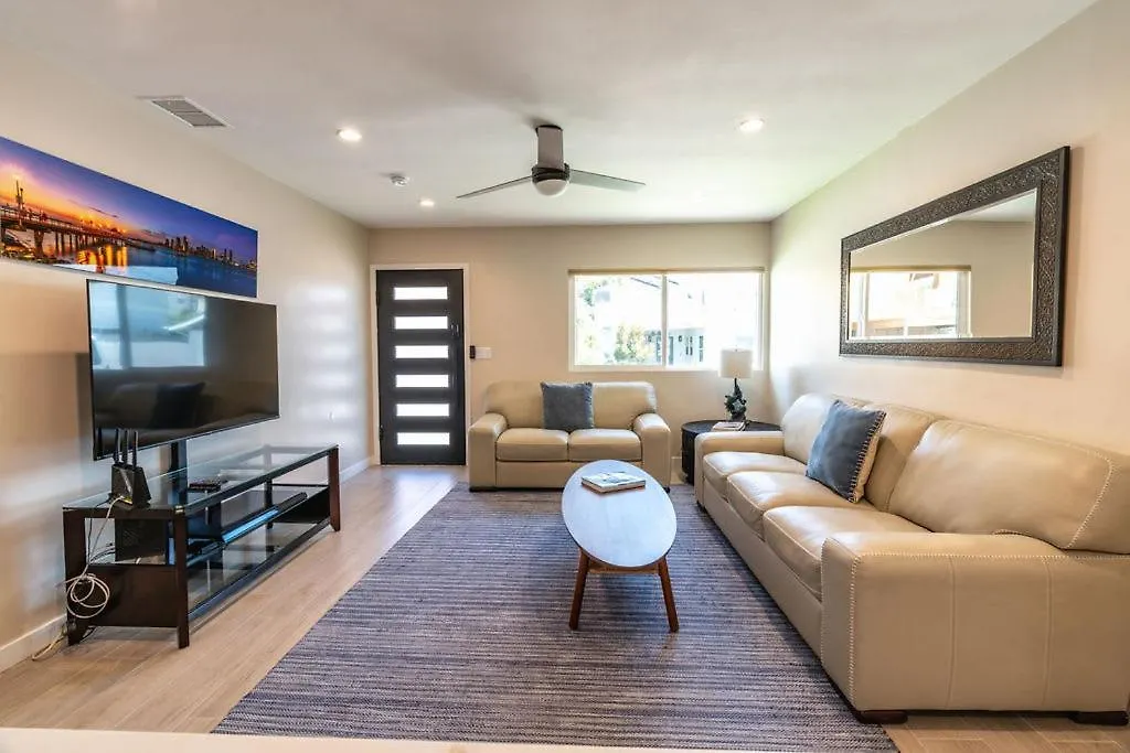 Coronado Bayside Charmer Holiday home